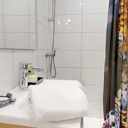 Daire De Georges Avec Parking