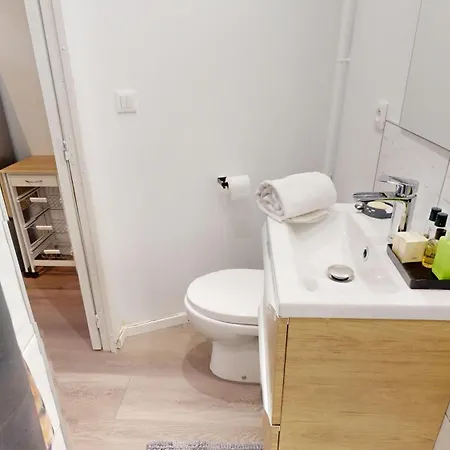 Daire De Georges Avec Parking